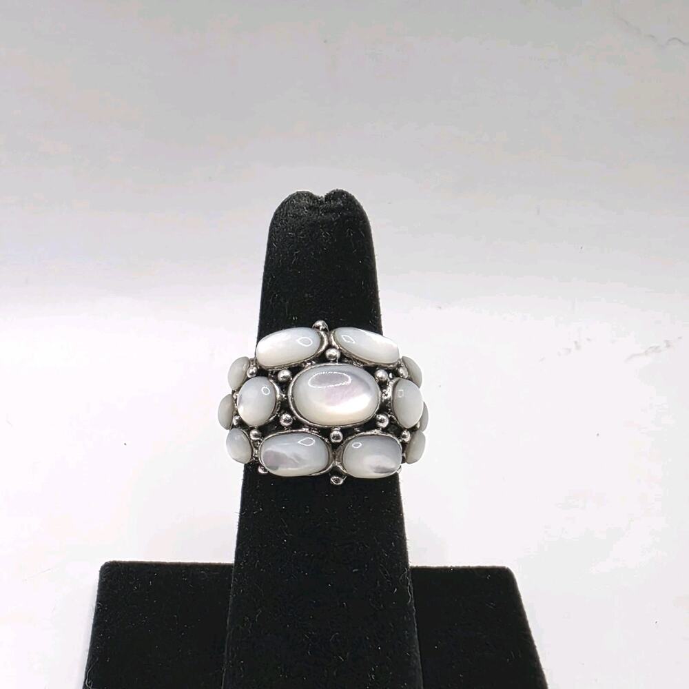 Sterling Silver 925 Mother of Pearl Dome Cluster Ring Size 6 Vintage